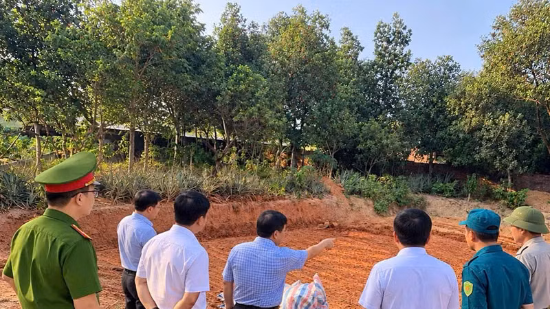 Hà Nội: Phát hiện khai thác khoáng sản trái phép ở Hạ Bằng