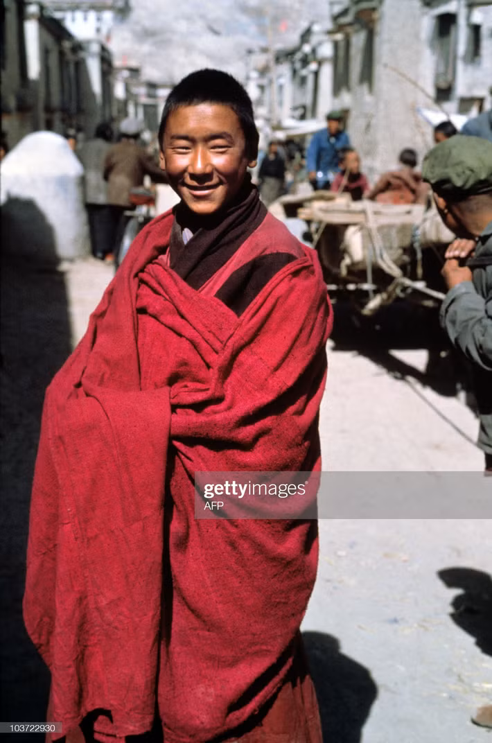 Chân dung một Lạt ma trẻ ở tu viện Drepung.