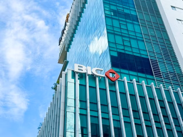 bic-551.jpg