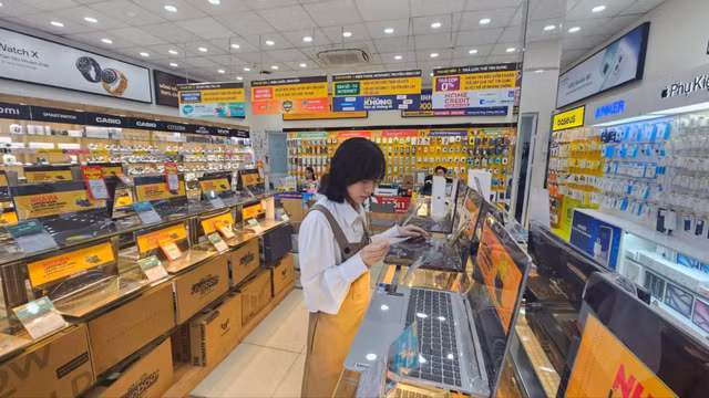 the-gioi-di-dong-mwg-se-tang-truong-bang-chat-niem-yet-doc-lap-cac-chuoi-ban-le-chu-chot-6899958da1345.png