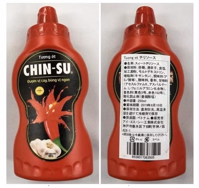 18.168 chai tương ớt Chin-su bị thu hồi ở Nhật vì có chứa chất cấm - Hình 2 18.168 chai tuong ot Chin-su bi thu hoi o Nhat vi co chua chat cam-Hinh-2