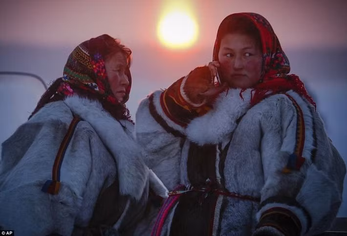  Ngôn ngữ Nenets thuộc nhóm Samoyed. Ngôn ngữ này có nhiều phương ngữ khác biệt giữa các vùng. Ảnh: Pinterest.