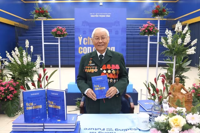 ngnd-nguyen-trong-vinh.jpg