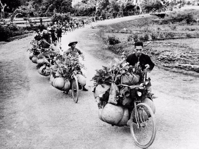 dan-cong-hoa-tuyen.jpg