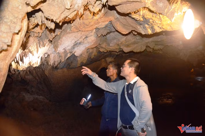 Theo đánh giá của các chuyên gia Mỹ, hệ thống nhũ đá trong động Thiên Hà vẫn còn "sống" và đang trong quá trình phát triển, khác biệt so với nhũ đá ở nhiều hang động khác trên địa bàn tỉnh Ninh Bình.