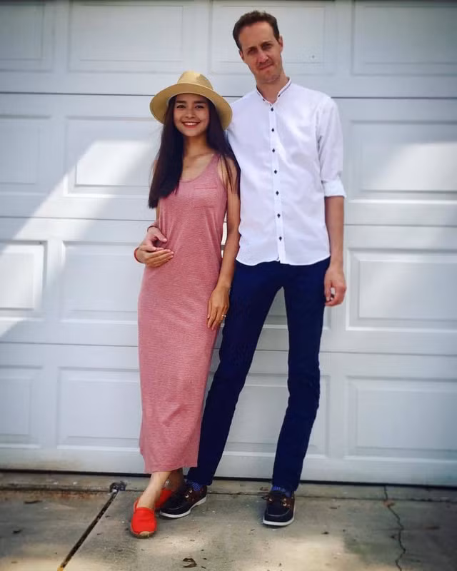 Phong cách thời trang sang chảnh của nữ phi công đẹp nhất Việt Nam - Hình 10 Phong cach thoi trang sang chanh cua nu phi cong dep nhat Viet Nam-Hinh-10