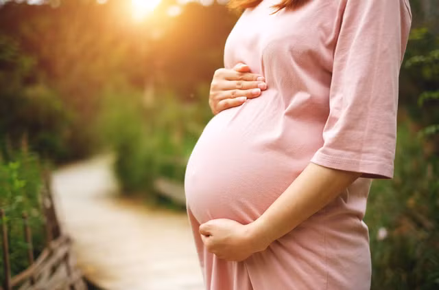 Phụ nữ làm 5 nghề này khó có con hoặc hiếm muộn - Hình 2 Phu nu lam 5 nghe nay kho co con hoac hiem muon-Hinh-2