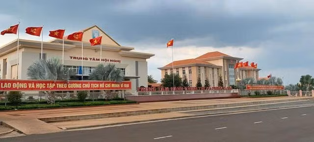 Binh Phuoc: Lien danh Gia Khang trung goi thau xay dung duong 5,15 ty-Hinh-2