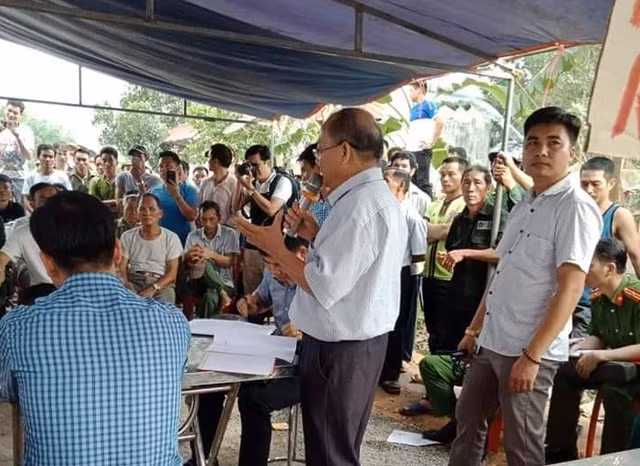 Trang trại nuôi lợn Hòa Phát Bắc Giang xin lỗi dân vì gây ô nhiễm nặng - Hình 2 Trang trai nuoi lon Hoa Phat Bac Giang xin loi dan vi gay o nhiem nang-Hinh-2