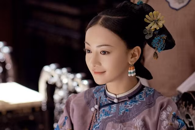 Vì sao phi tần cần có người dìu sau khi được vua thị tẩm? - Hình 8 Vi sao phi tan can co nguoi diu sau khi duoc vua thi tam?-Hinh-8