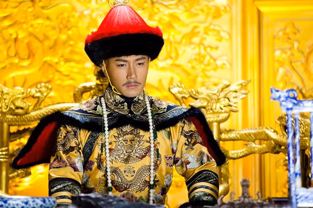 Vua Khang Hy đòi làm chuyện động trời gì trước khi mất? Vua Khang Hy doi lam chuyen dong troi gi truoc khi mat?