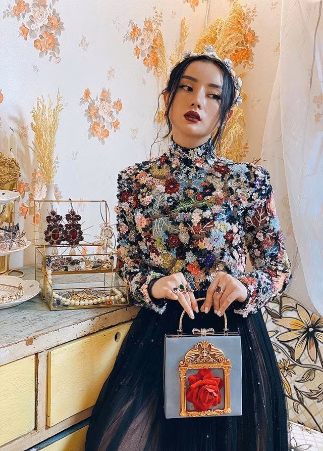 Vẻ đẹp sang chảnh của hot girl khiến tỷ phú Thái 'đổ gục' - Hình 12 Ve dep sang chanh cua hot girl khien ty phu Thai 'do guc'-Hinh-12