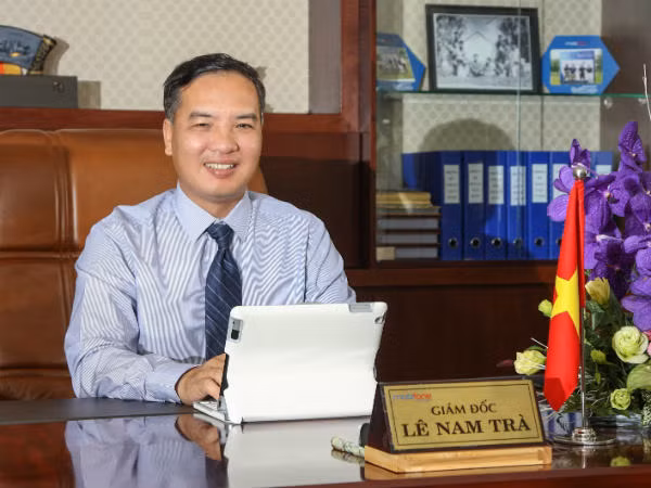 Dai an Mobifone mua AVG: Le Nam Tra song chet lam theo 'sep' vi cai gi?