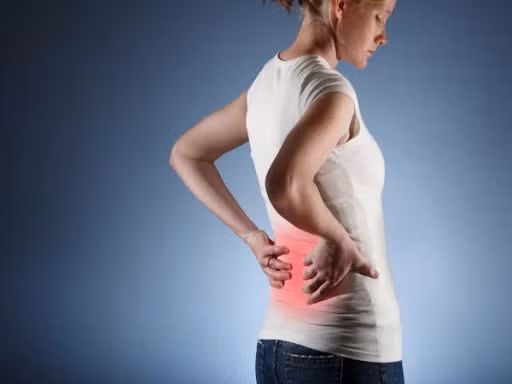 3 triệu chứng đau thắt lưng là dấu hiệu của bệnh ung thư - Hình 11 3 trieu chung dau that lung la dau hieu cua benh ung thu-Hinh-11