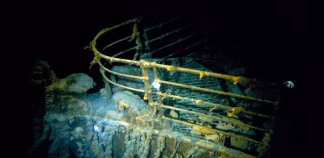 Chấn động ảnh lần đầu công bố về xác tàu Titanic - Hình 2 Chan dong anh lan dau cong bo ve xac tau Titanic-Hinh-2