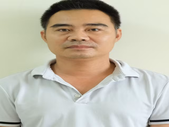 Hai dai gia o Ha Tinh cam sung doa ban nhau la ai?-Hinh-6