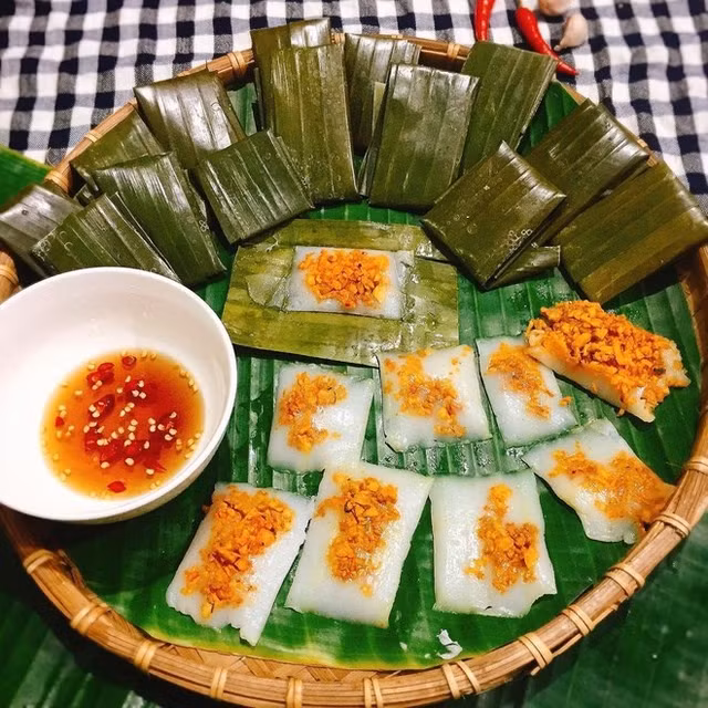Đến Huế thưởng thức món bánh nậm dân dã và cực hấp dẫn - Hình 2 Den Hue thuong thuc mon banh nam dan da va cuc hap dan-Hinh-2