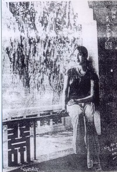 Nhan sắc của thứ phi Mộng Điệp như nào mà khiến vua Bảo Đại si mê? - Hình 3 Nhan sac cua thu phi Mong Diep nhu nao ma khien vua Bao Dai si me?-Hinh-3
