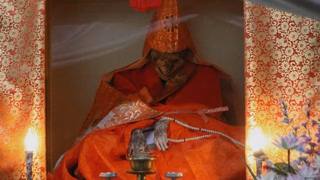 Bi thuat tu uop xac cuc khac nghiet cua thien su xua-Hinh-9