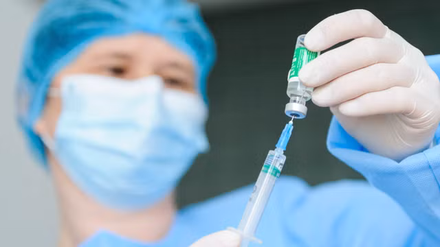 Có cần thiết tiêm vắc xin COVID-19 liều 3? - Hình 10 Co can thiet tiem vac xin COVID-19 lieu 3?-Hinh-10