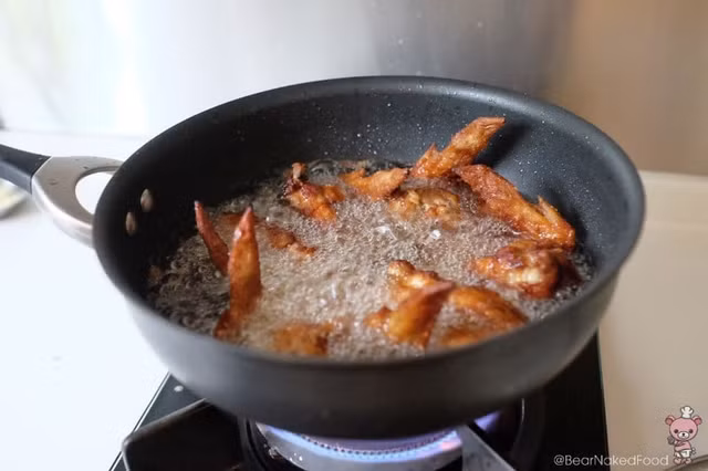Cách làm món cánh gà chiên đưa cơm, ăn mãi vẫn thèm - Hình 9 Cach lam mon canh ga chien dua com, an mai van them-Hinh-9