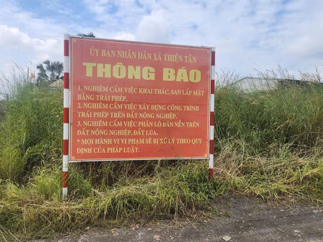 Dong Nai: Lai no ro nhieu cong trinh xay dung trai phep tai Vinh Cuu-Hinh-4