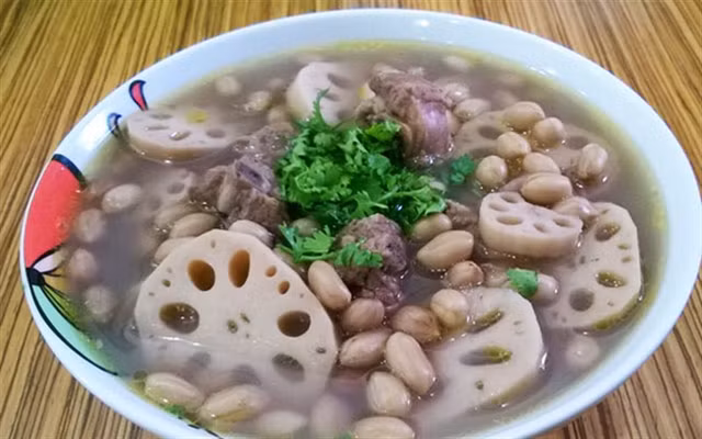 Món ăn giúp bổ máu lại hết nám trên mặt - Hình 4 Mon an giup bo mau lai het nam tren mat-Hinh-4