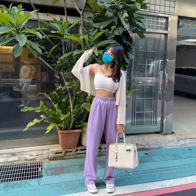 Gu thời trang nóng bỏng của nữ giáo viên chuyển nghề làm y tá Quách Nãi Duy - Hình 12 Gu thoi trang nong bong cua nu giao vien chuyen nghe lam y ta Quach Nai Duy-Hinh-12
