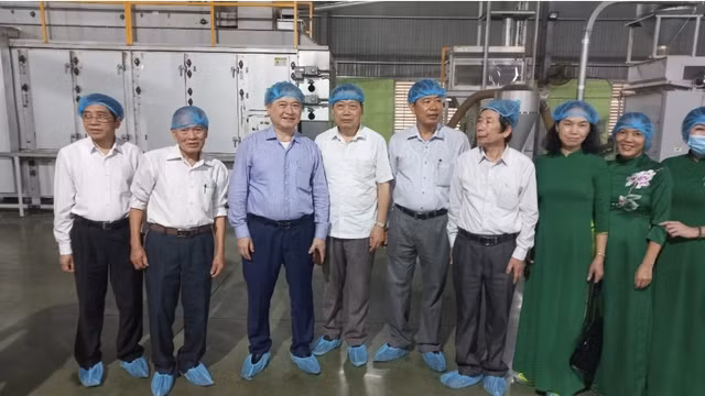 Chủ tịch VUSTA Phan Xuân Dũng nêu 3 yếu tố để phát triển ngành chè - Hình 2 Chu tich VUSTA Phan Xuan Dung neu 3 yeu to de phat trien nganh che-Hinh-2