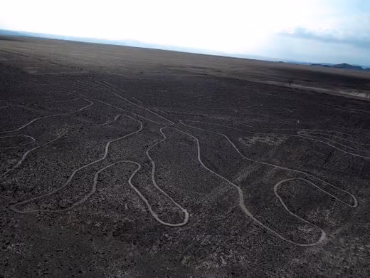 Nền văn minh Nazca tạo ra những hình vẽ bí ẩn để làm gì? - Hình 7 Nen van minh Nazca tao ra nhung hinh ve bi an de lam gi?-Hinh-7
