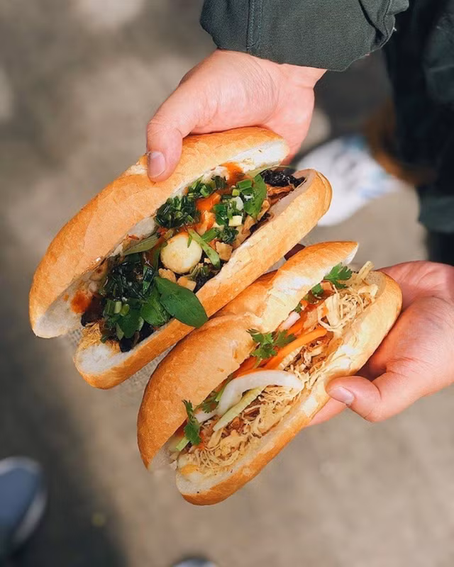 Cac loai banh mi doc la o Sai Gon duoc gioi tre cuc ky yeu thich-Hinh-2