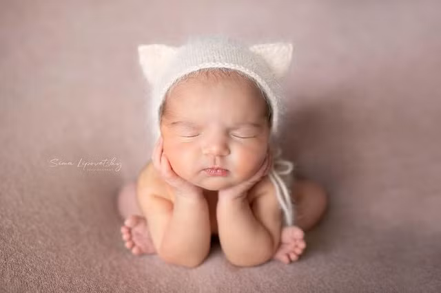 Ngắm bộ ảnh dễ thương tuyệt đỉnh của bé sơ sinh đang ngủ - Hình 8 Ngam bo anh de thuong tuyet dinh cua be so sinh dang ngu-Hinh-8