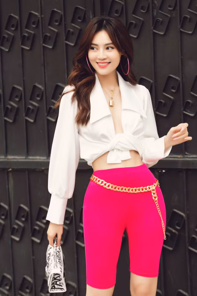 Dien vien Ninh Duong Lan Ngoc khoe vong eo con kien-Hinh-9