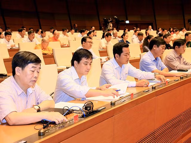 10 sự kiện chính trị, kinh tế, xã hội nổi bật của Việt Nam 2018 - Hình 6 10 su kien chinh tri, kinh te, xa hoi noi bat cua Viet Nam 2018-Hinh-6