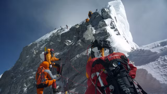 'Nóc nhà thế giới' Everest vẫn lớn lên theo mỗi năm - Hình 9 'Noc nha the gioi' Everest van lon len theo moi nam-Hinh-9