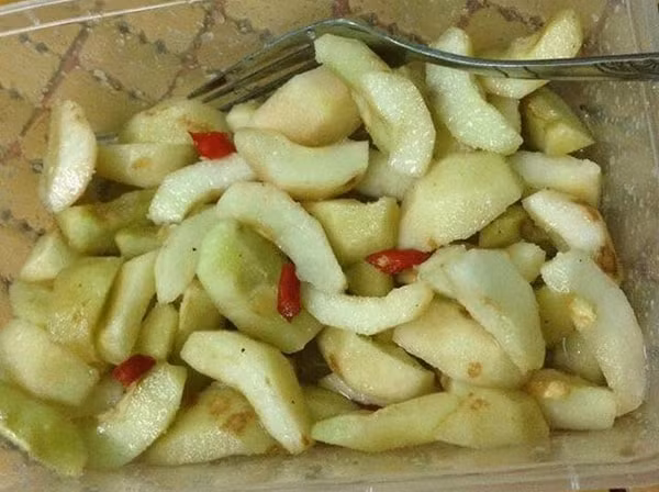 Chế biến các món ngon từ táo mèo khiến ai cũng phải “ứa nước miếng“ - Hình 2 Che bien cac mon ngon tu tao meo khien ai cung phai “ua nuoc mieng“-Hinh-2