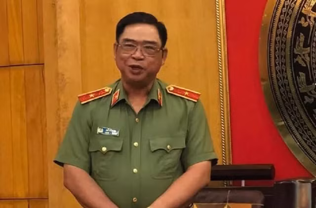 Vì sao thiếu tướng Đỗ Hữu Ca - cựu Giám đốc Công an Hải Phòng bị tạm giữ? - Hình 7 Vi sao thieu tuong Do Huu Ca - cuu Giam doc Cong an Hai Phong bi tam giu?-Hinh-7