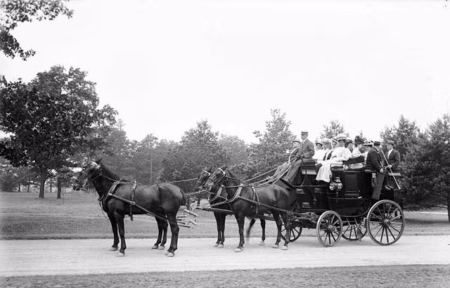 Ảnh hiếm về thành phố Toronto bình yên những năm 1900 - Hình 6 Anh hiem ve thanh pho Toronto binh yen nhung nam 1900-Hinh-6