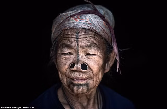 Cuộc sống từng rất dã man của bộ tộc săn đầu người ở Nagaland Cuoc song tung rat da man cua bo toc san dau nguoi o Nagaland