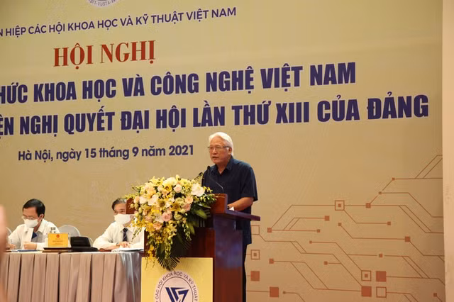 Thủ tướng: “Đội ngũ trí thức phải yêu khoa học, yêu đất nước và con người Việt Nam” - Hình 4 Thu tuong: “Doi ngu tri thuc phai yeu khoa hoc, yeu dat nuoc va con nguoi Viet Nam”-Hinh-4