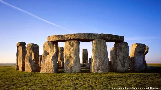 Hé lộ lời giải bí ẩn ngàn năm ở bãi đá cổ Stonehenge He lo loi giai bi an ngan nam o bai da co Stonehenge