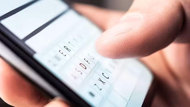 Người dân Ukraine được Google và các công ty công nghệ hỗ trợ thế nào? - Hình 9 Nguoi dan Ukraine duoc Google va cac cong ty cong nghe ho tro the nao?-Hinh-9