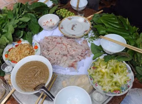 Den Bac Giang thuong thuc mon goi ca me dan da, ngon ma la-Hinh-5