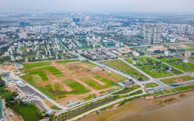 Dự thảo Luật Đất đai sửa đổi: Vi sao còn nhiều băn khoăn? Du thao Luat Dat dai sua doi: Vi sao con nhieu ban khoan?
