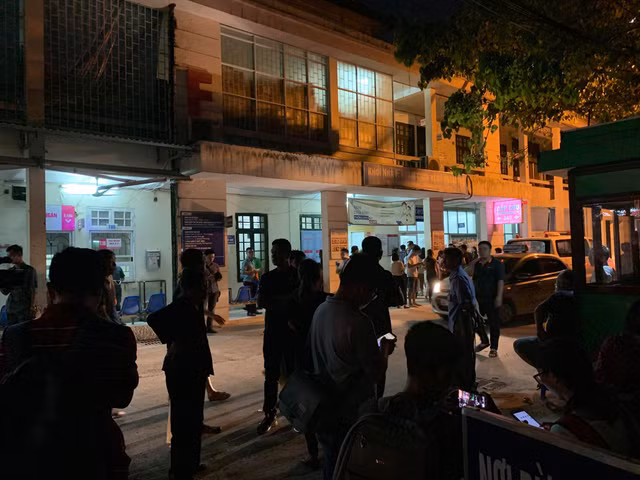 Chu tich Ha Noi noi gi ve vu hoc sinh bi bo quen tren xe bus truong Gateway den chet?-Hinh-2
