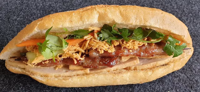 Nhung cach bien tau dac biet cua banh mi Nha Trang-Hinh-7