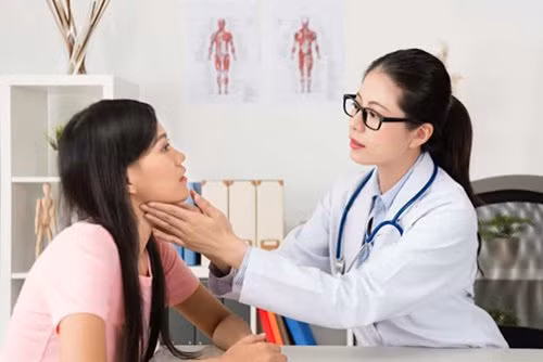 Ung thư tuyến giáp vì ăn thanh long quá nhiều Ung thu tuyen giap vi an thanh long qua nhieu