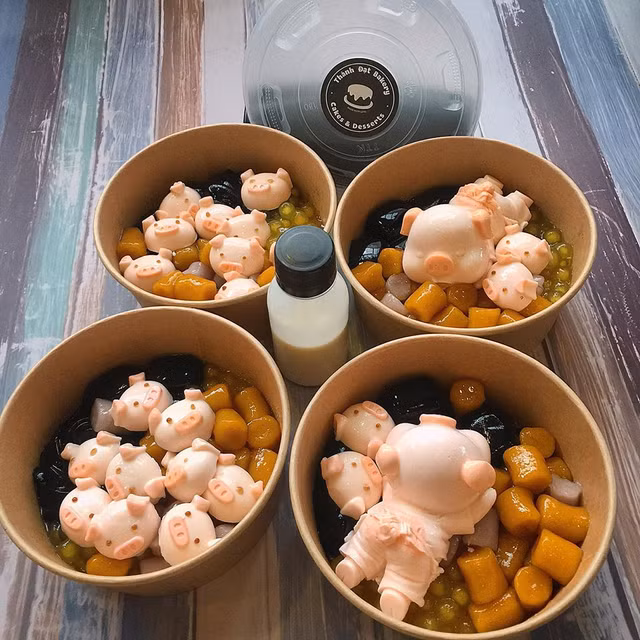 Chè heo tắm tiên có gì đặc biệt đang gây sốt giới ăn vặt? - Hình 3 Che heo tam tien co gi dac biet dang gay sot gioi an vat?-Hinh-3