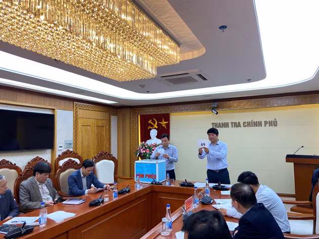 Bốc thăm chọn 67 cán bộ ở 9 cơ quan, tổ chức để xác minh tài sản Boc tham chon 67 can bo o 9 co quan, to chuc de xac minh tai san
