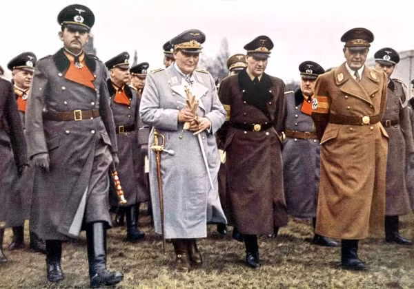 Chân dung nhân vật số 2 của Đức quốc xã sau trùm phát xít Hitler - Hình 5 Chan dung nhan vat so 2 cua Duc quoc xa sau trum phat xit Hitler-Hinh-5
